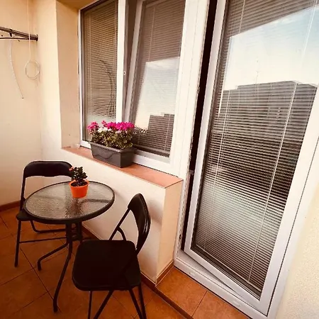 Sparrow Apartmens 3