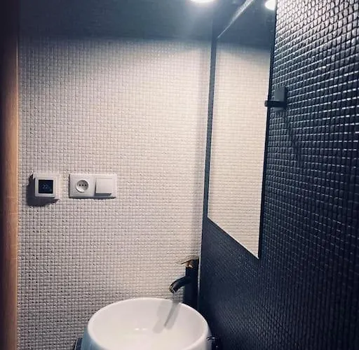 Sparrow Apartmens 3 * Kassa